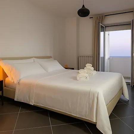 Gate 10 - Airport Appartement